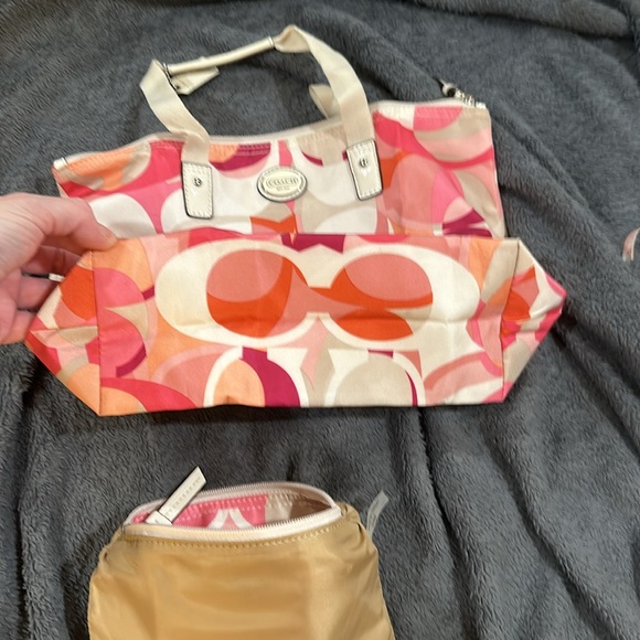 Authentic coach mini packable tote 👜 - Picture 4 of 5